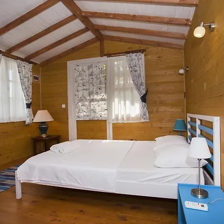 营地 坎莫卡普酒店 卡斯